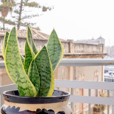 Eos Serenity Suites Syrakuzy Zewnętrze zdjęcie